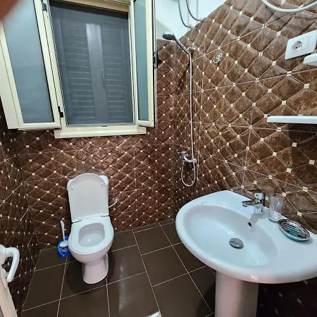 Apartament Orange Wlora